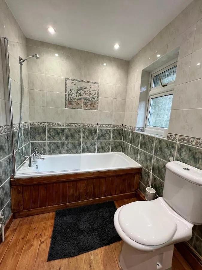 Beautiful Room For One Person - Free Netflix, Amazon Prime & Disney Plus Bromley Casa de hóspedes
